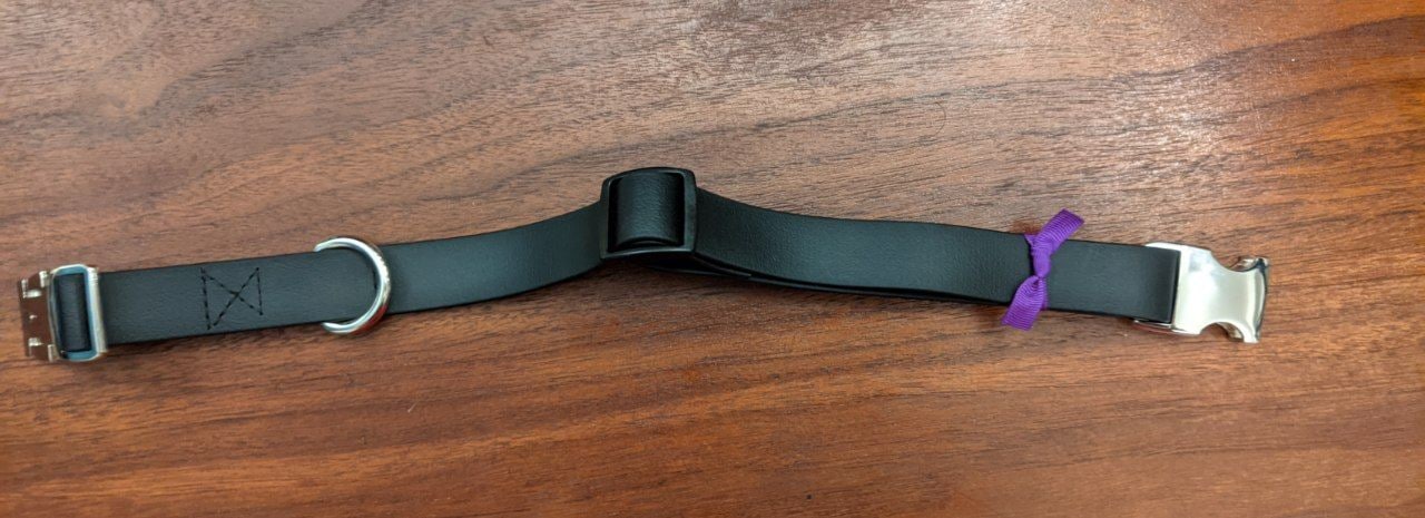 Collar detail thumbnail